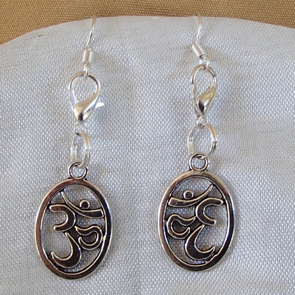Om Symbol Hinduism Buddhism Jainism Handcrafted Convertible Earrings Zip…